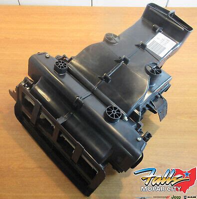 2010 jeep grand cherokee heater distribution box|2010 Jeep distribution housing.